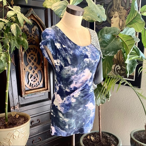 Anthropologie watercolor ruffled top - Picture 5 of 13